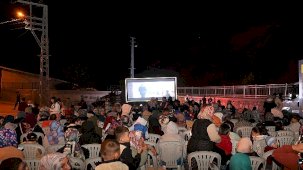 Sinema Günleri: 101 Mahallede Sosyal Hayata Destek Veren Büyükşehir Etkinliği Tamamlandı