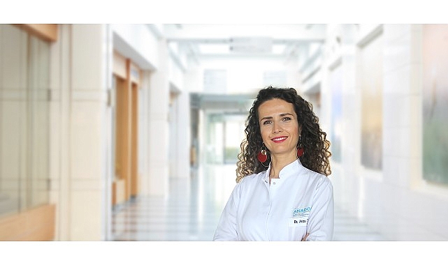 20 Yaş Dişleri: Her Diş Çekilmeli mi, Ne Zaman Çekilir ve Yanlış İnançlar Nelerdir?