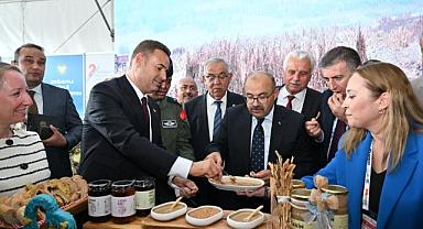 Balıkesir Tarım ve Hayvancılık Fuarı’nda Büyük Coşku: Başkan Akın “Balıkesir Modeli”ni Anlattı