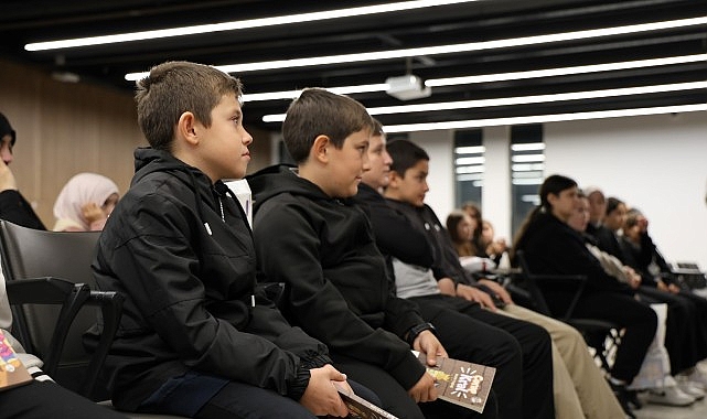 Çocuk Edebiyatı ve Dijital Dünya: Hayal Gücünün Gücü Üzerine Söyleşi