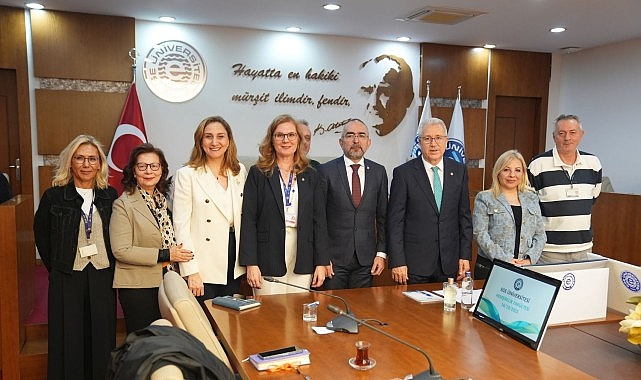 Ege Üniversitesi: Akademik ve Bilimsel Vizyon İçin Stratejik Toplantıların Değerlendirilmesi