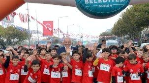Nilüfer’de Cumhuriyet Koşusu: 55 Okul, 1609 Sporcu, Büyük Coşku
