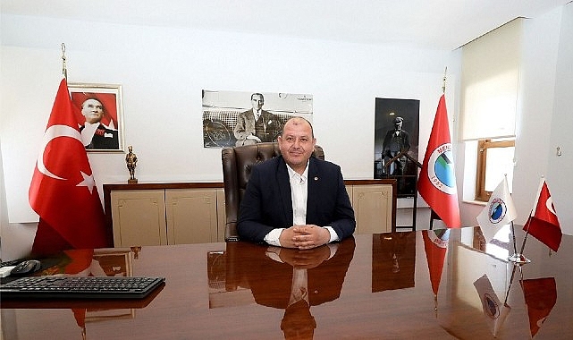 10 Kasım'da Atatürk Anma Programı: Protokol ve Sanatsal Etkinliklerle Geleneksel Anı