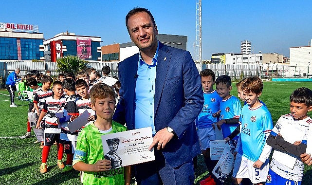 Atatürk’ü Anma ve Yaşatma Futbol Turnuvası Finalinde Bornova’daki Genç Sporcular Göz Doldurdu