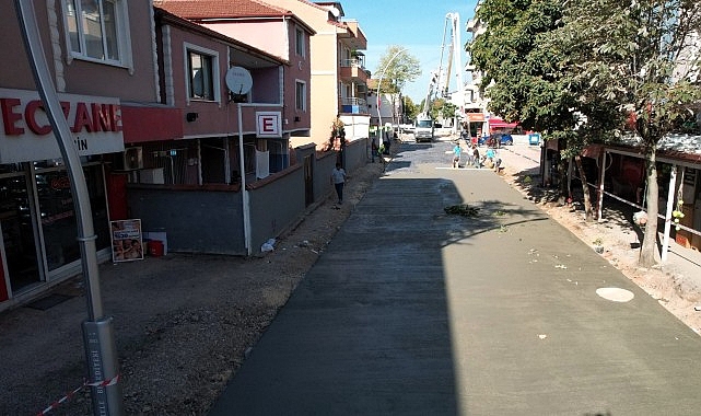 Başiskele Cumhuriyet Caddesi’nde Dayanıklı Üstyapı Yenileme Projesi Başladı