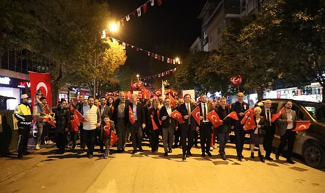 İnegöl’de 29 Ekim Cumhuriyet Bayramı: Kortejden Halk Danslarına Coşkulu Kutlama