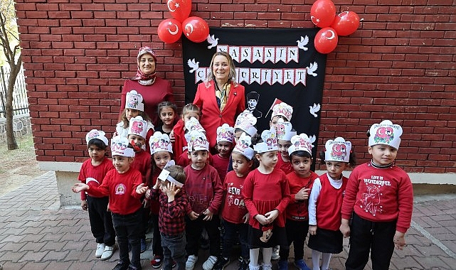 İzmir'de Cumhuriyet Şenliği: Konak Belediyesiyle 29 Ekim Haftası Coşkusu