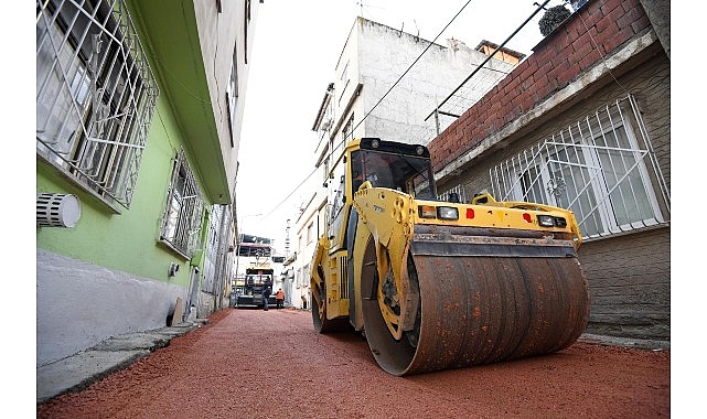 Osmangazi’de Asfalt Yenileme Yolculuğu: Atıcılar Mahallesi’nde Yeni Dönem Başladı