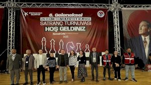 29 Ekim Cumhuriyet Kupası Satranç Turnuvası: 215 Sporcunun Cumhuriyet Coşkusu Hamlelerle Taçlandı