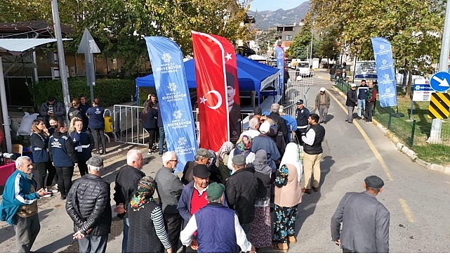 Ata Tohumlarıyla Geleceğe Yatırım: Sultanhisar’da Kışlık Fide Dağıtımı Devam Ediyor
