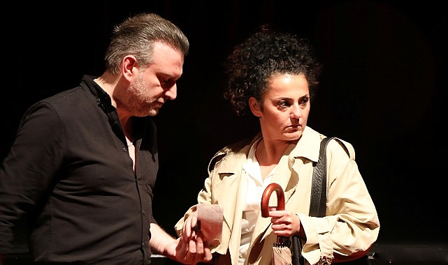 Ben Medea Değilim: Ataşehir'de Sahneye Taşınan Güçlü Kadın Portresi