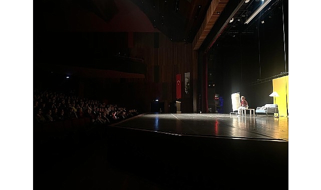 Kadına Yönelik Şiddete Karşı Uluslararası Mücadelede Tiyatro ve Söyleşi İşbirliğiyle Farkındalık