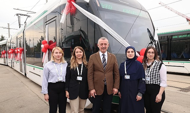 Kocaeli’nde Kadın Vatman ve Şoför Adaylarına Kapı Açılıyor: Pozitif Ayrımcılıkla Ulaşımda Kalite