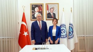 Lisansüstü Öğrenciler İçin Yapay Zeka Destekli Akademik Üretkenlik Atölyesi: İş birliği ve Etik Uygulamalar