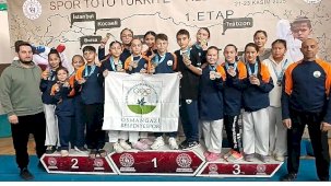 Osmangazi Belediyespor Karate Takımı Türkiye Yıldızlar Ligi’nde Büyük Başarıya İmza Attı