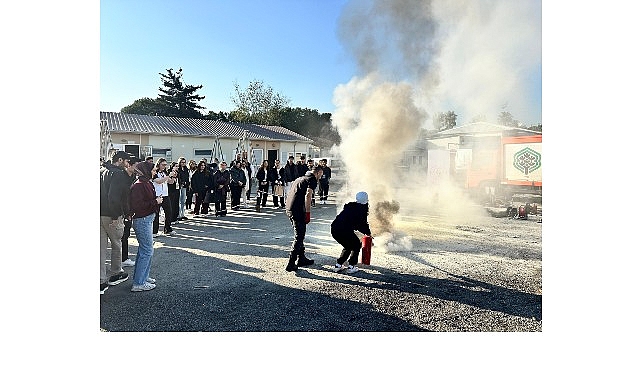 Geleceğin Hemşireleri İçin Afete Hazırlık: Arel Üniversitesi İş Birliğinde Kapsamlı Eğitim Programı