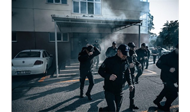 İtfaiye Ekipleri Rüştü Ünsal Polis Yüksekokulu’nda Yangın Tatbikatını Başarıyla Gerçekleştirdi