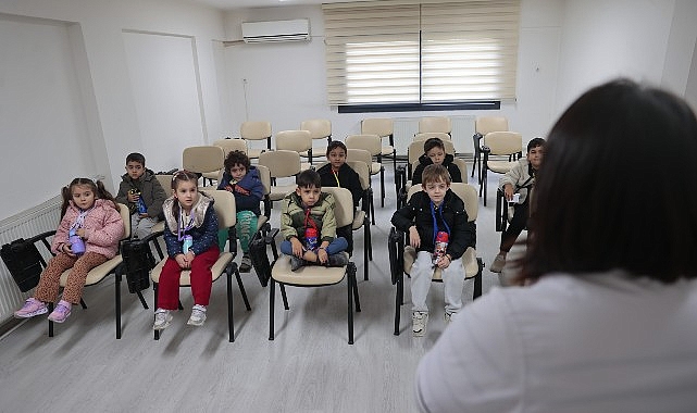 Konak Belediyesi Ağız ve Diş Sağlığı Kliniği’nden Mutlu Çocuklara Neşeli Eğitim Ziyareti