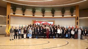 Antalya Gençlik Meclisi 2025-2026 dönemi ilk toplantısını tamamladı: Mine Nur Demirkıran başkanlıkta ilerleyen vizyonlar