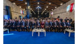 İzmir İçin Tarihi Altyapı Hamlesi: 3 Milyar TL'lik Yatırımların Temeli Atıldı