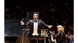İzmir'de İnönü Anısına Mozart ve Gülsin Onaylı Unutulmaz Bir Akşam