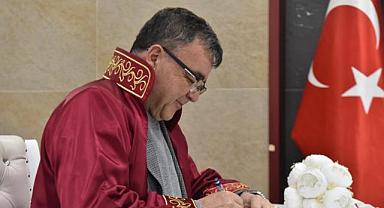 ALTIEYLÜL’DE YENİ EVLENECEK ÇİFTELERE 10 BİN TL DESTEK