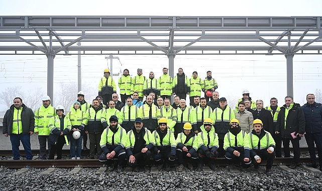 KONYARAY Banliyö Hattı Ray Birleştirme Töreniyle Önemli Aşama: 80% Tamamlanma ve 2027 Hedefi