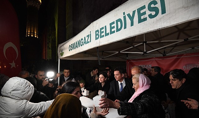 Regaip Kandili Şehriyle Paylaşılan Kandil Sevinci: Osmangazi Belediyesi Ulucami’de Kandil Simidi İkramı