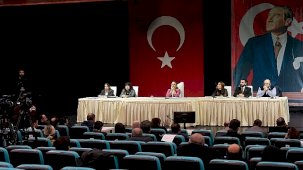 Konak Belediyesi Meclisi: Kentsel Dönüşümde Uzlaşı ve Çalışan Refahı Öne Çıktı