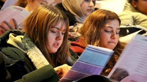 Maltepe'de Bilgilendirme Semineri: Gençlerin Geleceğe Yönelik Adımları Destekleniyor
