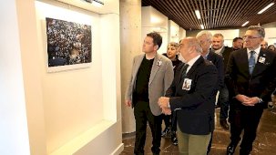 Uğur Mumcu Anması: Sönmeyen Işık Fotoğraf Sergisi ve Söyleşi