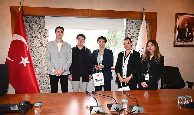 Kemer Gençlik Meclisi ve LÖSEV Arasında İş Birliği Toplantısı