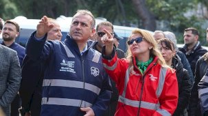 Onur Apartmanı Yıkımı ve Şehir Yenilenme Hamlesi: 6 Şubat Depremi Yıl Dönümünde Güvenli Konut İçin Adımlar