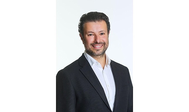 Atasun Optik Yönetiminde Stratejik Atama: Emre Demir Satış Direktörü Görevinde