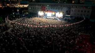 Nilüfer’de 19 Mayıs Coşkusu: İzinde Kararlılıkla Yürüyoruz