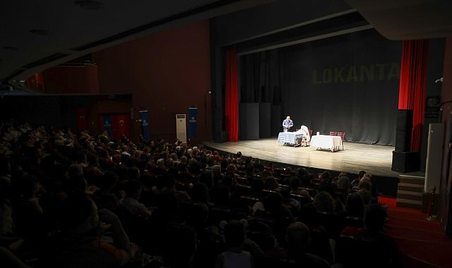 Aydın Şehir Tiyatrolarıyla Lokanta Oyunu Keyifli Bir Geceyaşıyor