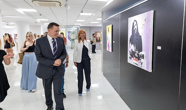 Emek ve İnsan: Türkiye’nin dört bir yanından 46 sanatçı 54 eserle Yenişehir’de sergileniyor