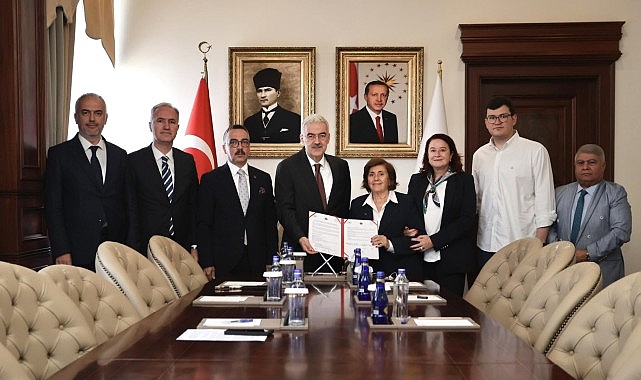 Fatih Mahallesi’ne 7 Aile Hekimliği Birimli Aile Sağlığı Merkezi Yatırımı Protokolü Taşınabilirlik ve Hizmet Erişimi İçin Atılıyor