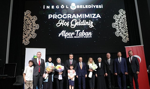 İnegöl'de Veda Yemeği: Kaymakam Arslan, Başsavcı Ecir ve Ağır Ceza Başkanı Aydın’a Duygusal Veda