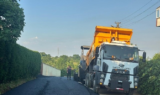 Kartepe’de Üstyapı Çalışmalarıyla Yol Konforu Artıyor