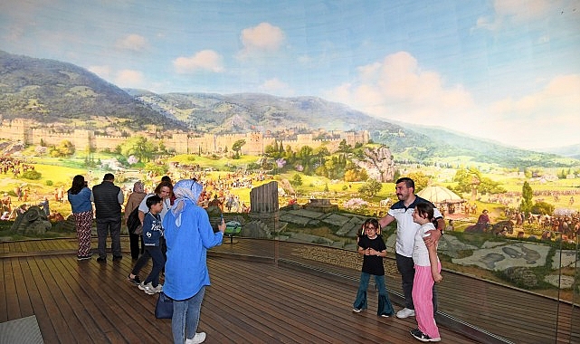 Panorama 1326 Bursa Fetih Müzesi’nde Çocuklu Aileler İçin Unutulmaz Bir Akşam