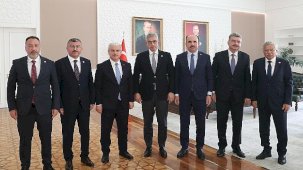 Ankara Ziyaretleriyle Konya Sağlık Yatırımları İçin Görüşmeler Değerlendirildi