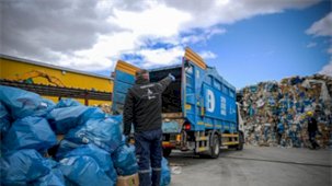 Bornova Evka-3, Dönüşüme Evde Başla Projesinin Şampiyonu ve Ambalaj Atığı Geri Dönüşümü Başarıları