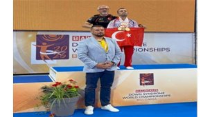 Down Sendromlu Dünya Şampiyonasında İzmirli Gurur: Alper Öztürk 4 Altınla Zirvede
