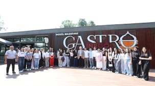 Geleceğin Meslek Odaklı Gençleriyle Grey: Staj Deneyimi ve Fetih Müzesi Gezisi