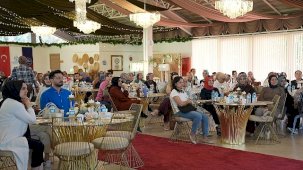 Hareket Bilinci Akademisi: Kadınlar Günlük Yaşamda Postür ve Beden Farkındalığını Güçlendiriyor