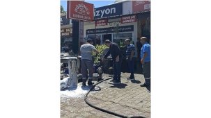 Kemer'de İş Yeri Yangını: Belediye Ekipleriyle Hızlı Müdahale