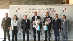 Nilüfer Belediye Başkanlığı Koşusu'nda Aşkartay Zaferi ve Tören Gecesi