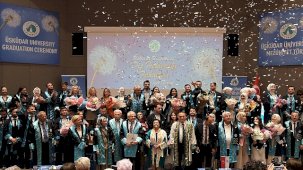 Üsküdar Üniversitesi Mezuniyet Töreni: Diş Hekimliği ve Tıp Fakültelerinin İlk Mezunları Yola Çıkıyor