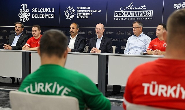 Konya'da Down Sendromlu Futsal Milli Takımı İçin Son Hazırlık Kampı ve Dostluk Maçı